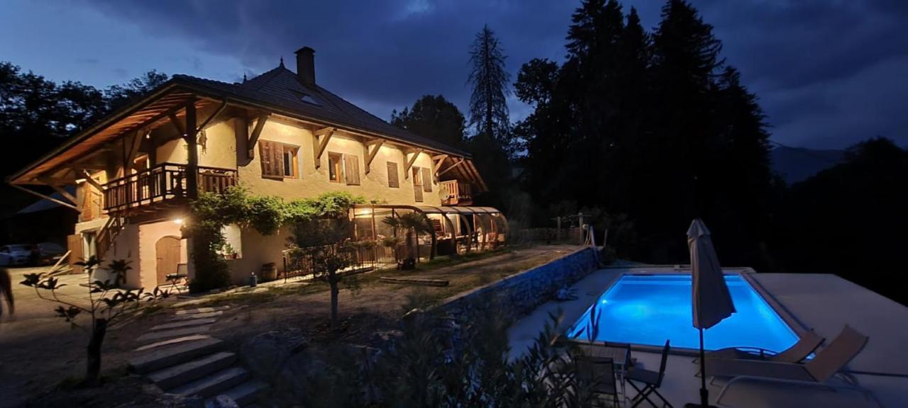 Bed and Breakfast Le Refuge Du Montagnard Marthod Exterior foto
