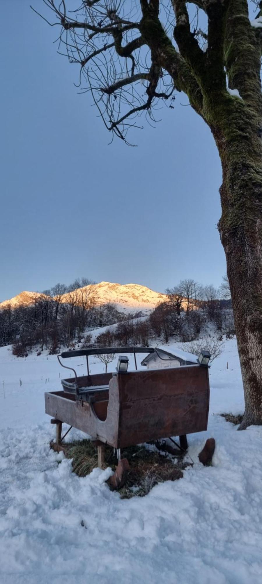 Bed and Breakfast Le Refuge Du Montagnard Marthod Exterior foto